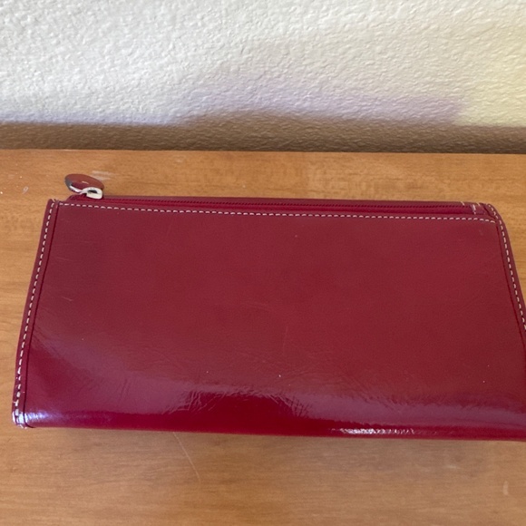 Coach Red Patent Leather silver lock wallet - Picture 2 of 12